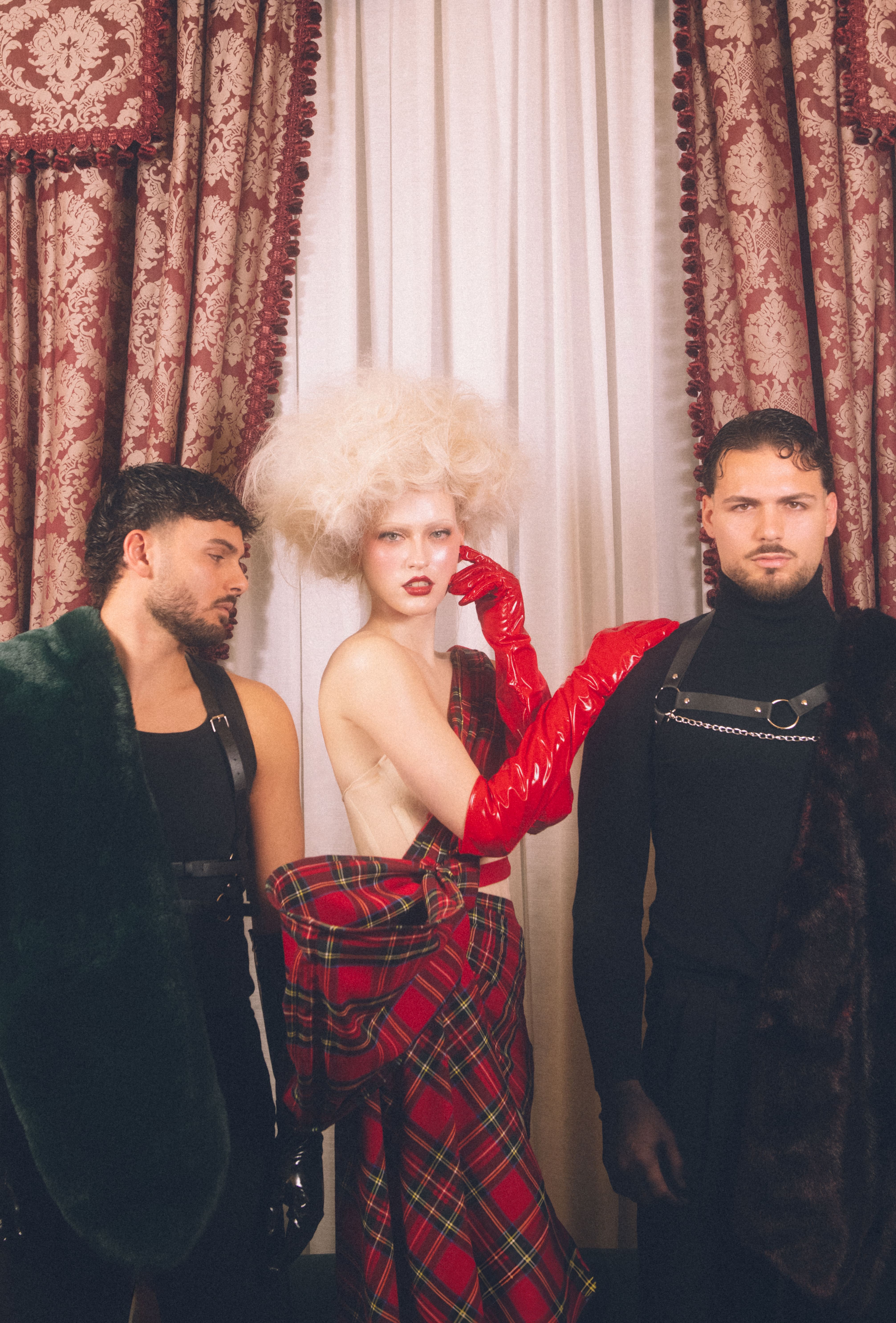 Majestic Tartan - Look 9